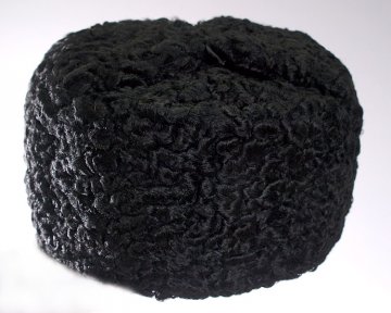 Мужская каракулевая шапка ручной работы черная (сорт - чистопородный пулат)