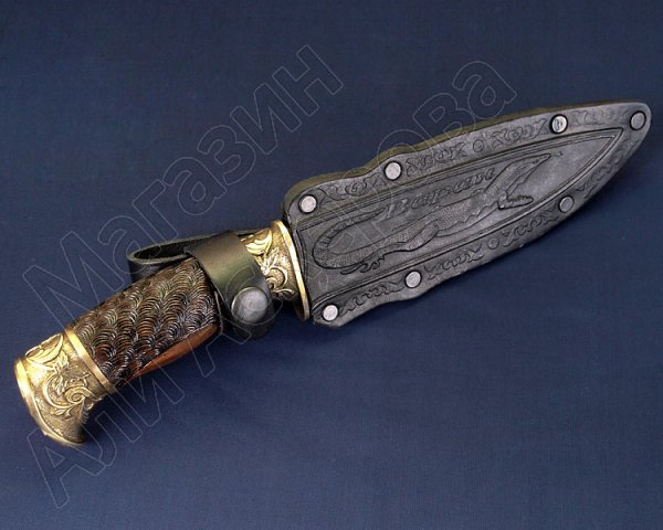 Туристический нож Варан (сталь 65Х13, рукоять дерево)