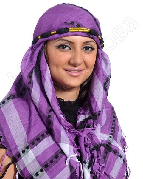 Стильная арабская куфия "Оазис в пустыне" с кистями