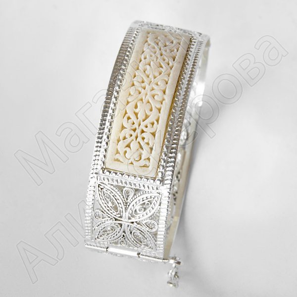 Кубачинский серебряный браслет белый "Слоновая кость" №2