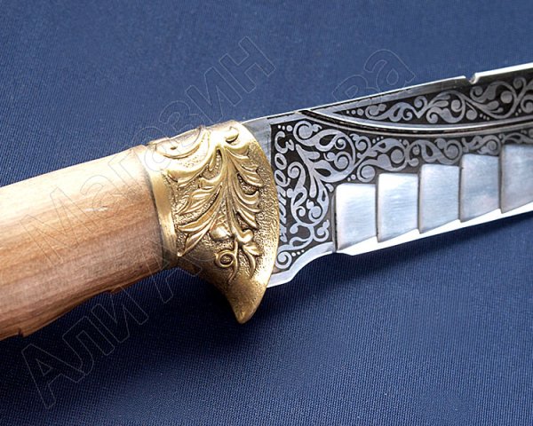Туристический нож Зодиак (сталь 65Х13, рукоять дерево) )