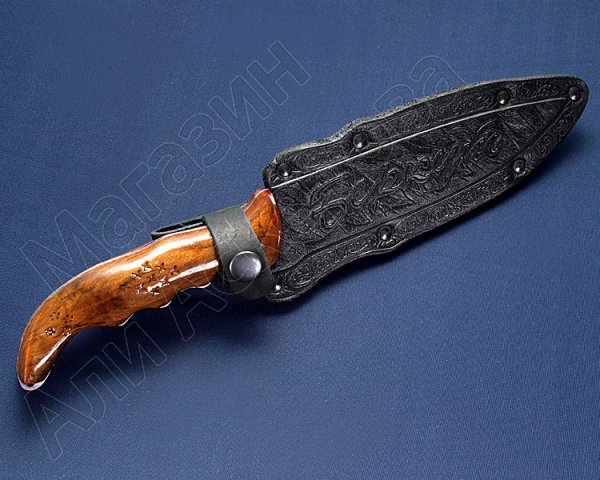 Кизлярский нож туристический Беркут с резной ручкой