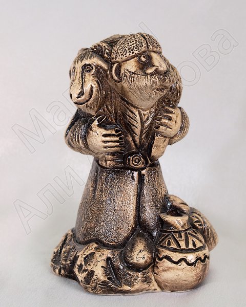 Подарочная статуэтка ручной работы "Барашек на обед" обожженная глина